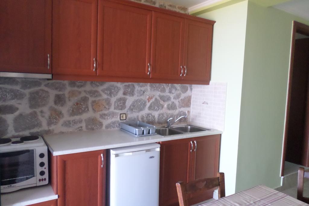 Apartmán To Asteri Avgonima Exteriér fotografie